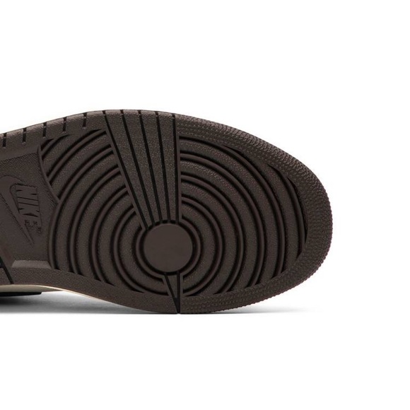 Travis Scott x Air Jordan 1 Retro High OG 'Mocha' size US M 7.0 (woman size 8.5) - Picture 7 of 10